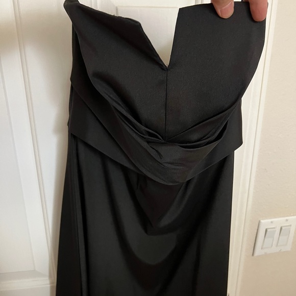 White House black market market cocktail little black dress. - Picture 4 of 5